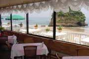 Isohara Seaside Hotel face to ocean